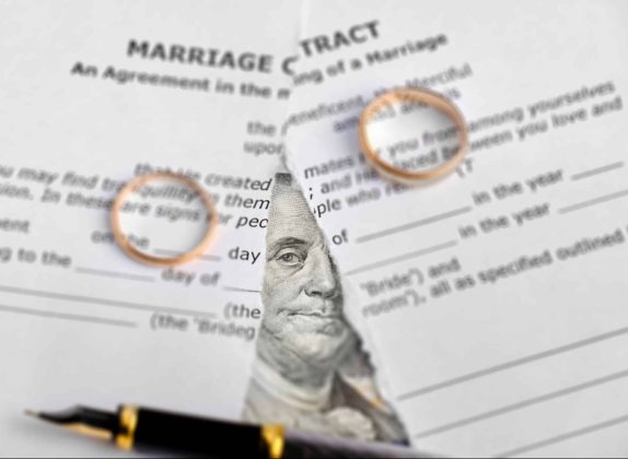 diferencia entre separación de bienes y capitulaciones matrimoniales