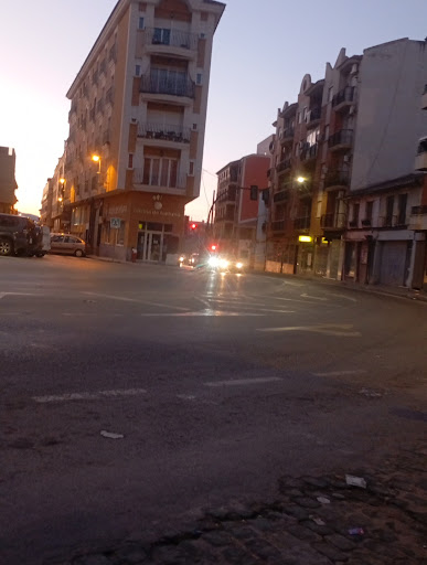 DEVERAS ABOGADOS Y ADMINISTRACION DE FINCAS